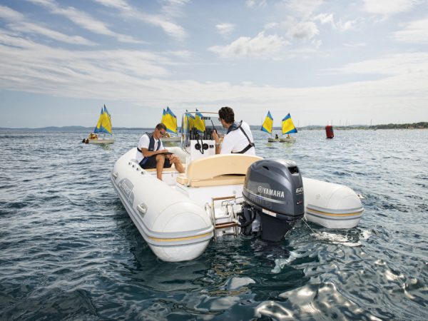 Yamaha F60F - Bild 3